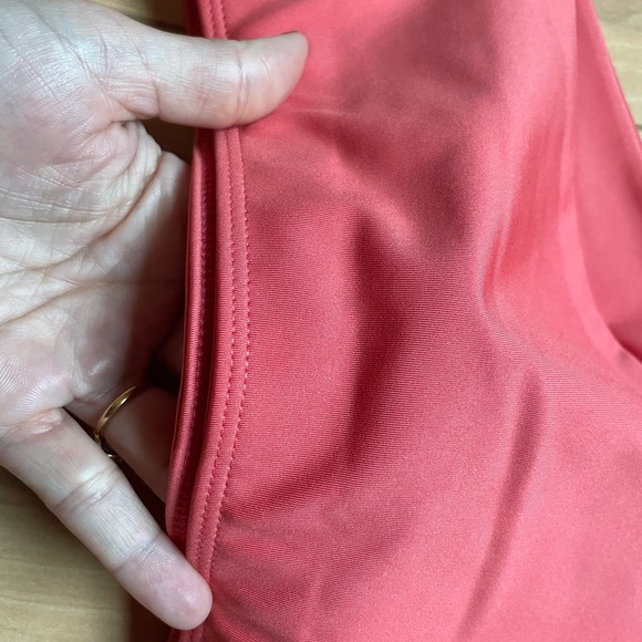 Reformation EcoMove Simone Bra in Hot Coral NWT Medium - Picture 8 of 8